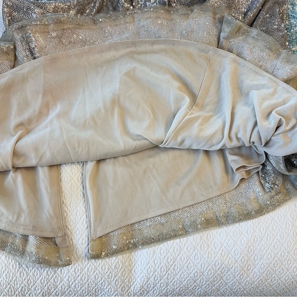 FAVIANA Sequin Halter Gown - Picture 12 of 16